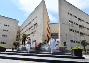 Bursa Adli̇yesi ve hukuk büroları dezenfekte edi̇ldi̇