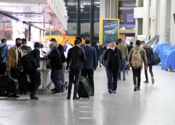 Ankara’da, sokağa çıkma kısıtlamasının ardından hareketlilik yaşandı – Ek fotoğraflar  