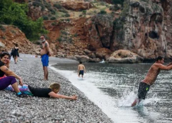 Antalyalının deniz hasreti bitti