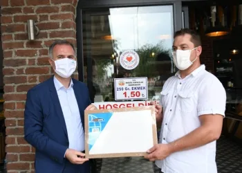 ‘Askıda İyi̇li̇k’ yaygınlaşıyor