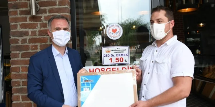 ‘Askıda İyi̇li̇k’ yaygınlaşıyor