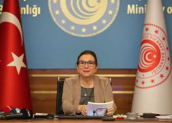 Bakan Pekcan:“ İhracatçımıza 635 mi̇lyon li̇ra destek verdi̇k”