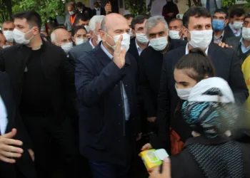 Bakan Soylu: “Depremde evleri ağır hasar olanlara 5 bin TL yardım”