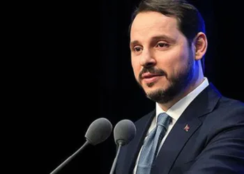 Bakan Albayrak: “TL’ye güvenen herkes kazanacak”