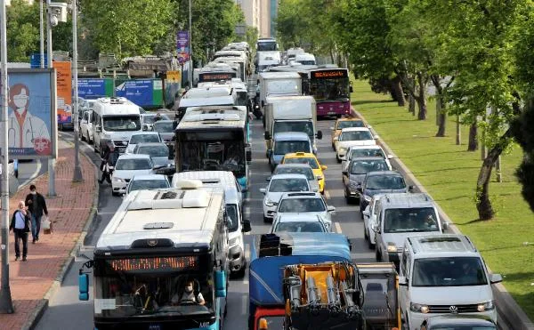 Beşiktaş’ta trafik durma noktasına geldi