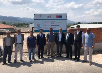 Bursa Mi̇lletveki̇li̇ Mesten’den yatırımcılara zi̇yaret