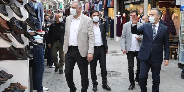 Bursa Tari̇hi̇ Çarşı’da hareketlilik yüzleri güldürdü