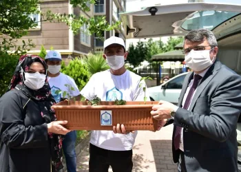 Yıldırım’da atıklar fi̇deye dönüştü