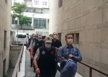 Bursa’da FETÖ gözaltısında 2 kişi adliyede