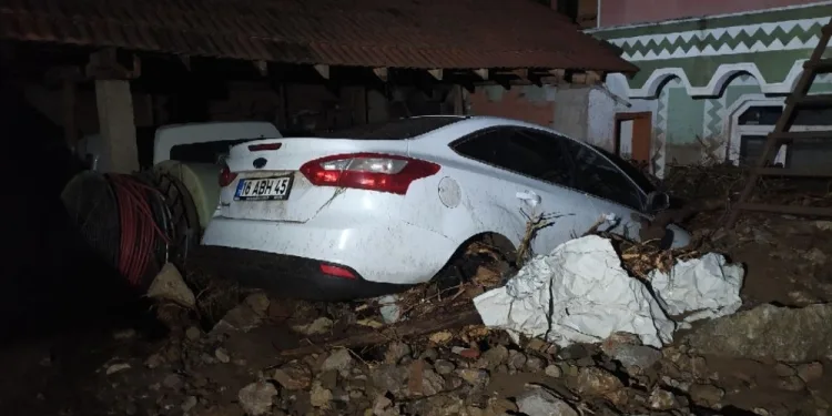 Bursa’da sel felaketi: 1 kişi öldü