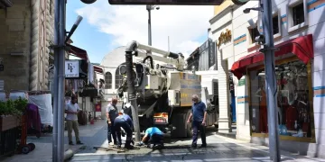 BUSKİ’den Kapalıçarşı’da temizlik çalışması