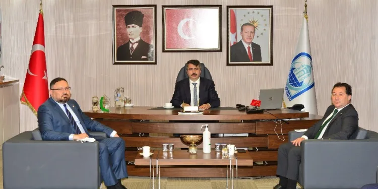 Bursaspor’a “Yıldırım” destek