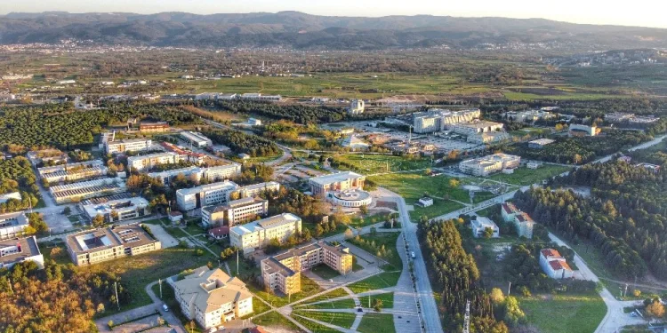 Bursa Uludağ Üniversitesi öğrencilerinden büyük başarı