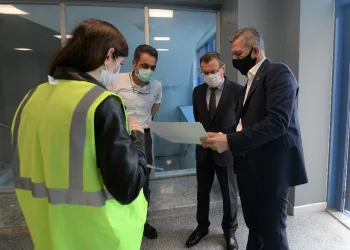 BUÜ Rektörü Kılavuz, GUHEM’i zi̇yaret etti̇