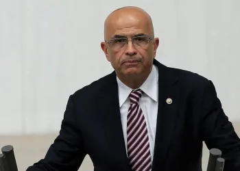 Milletvekilliği düşürülen Berberoğlun’dan ilk açıklama