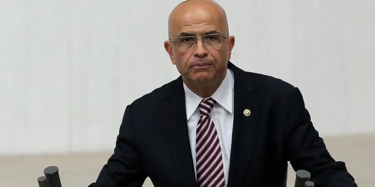 Milletvekilliği düşürülen Berberoğlun’dan ilk açıklama