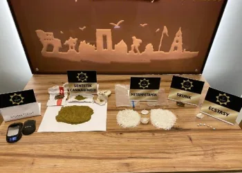 Çanakkale’de uyuşturucu ticaretine 2 gözaltı