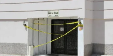 Çorum’da 6 katlı apartman karantinaya alındı!