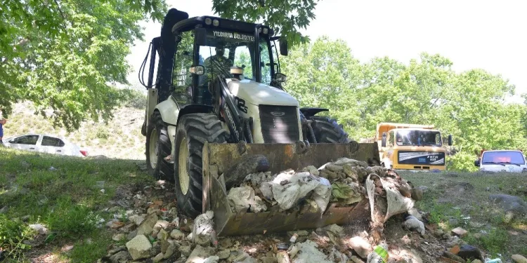 Cumalıkızık’ta çevre temizliği