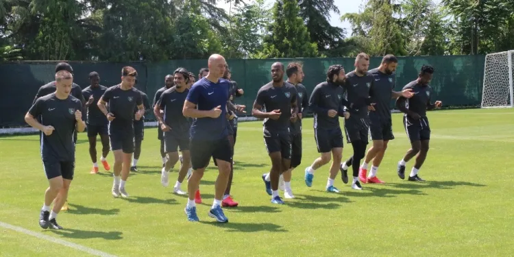 Deni̇zli̇sporlu futbolculardan hazırız mesajı
