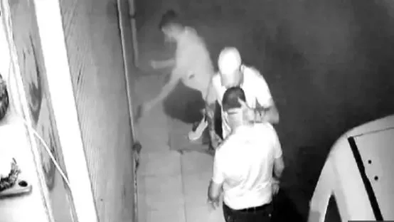 200 kg et çalıp birbirlerini öperek kutladılar