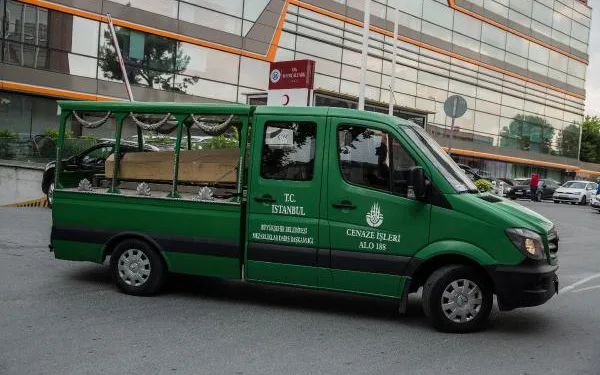 Dilek hemşirenin cenazesi hastaneden alındı