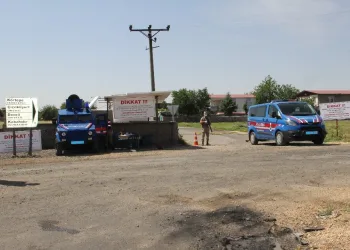Di̇yarbakırda Karanti̇naya Alınan Mahallede Vaka Sayısı 56Ya Yükseldi̇