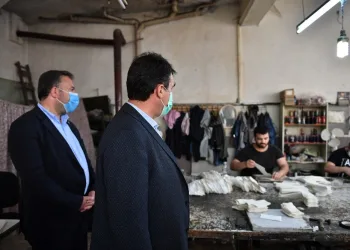 Başkan Dündar’dan pandemi̇ sonrası mahalle zi̇yareti