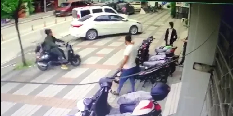 Bursa’da motosikletle duvara çarpan kadın yaralandı