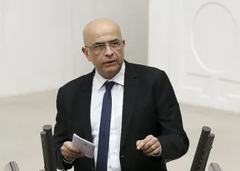 Enis Berberoğlu tahliye edildi!
