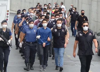FETÖ’nün TSK yapılanmasında 25 şüpheli adliyeye getirildi