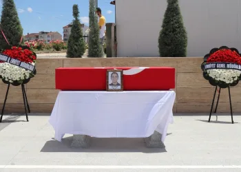 Genç polis memuru 15 aylık yaşam savaşını kaybetti
