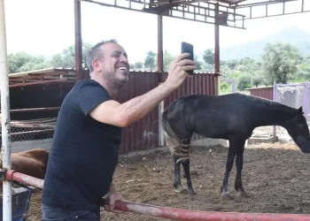 Haluk Levent, Ferdinand ve Duygu’yu ziyaret etti
