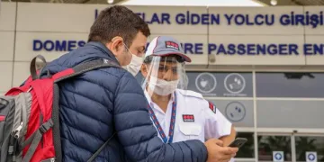 Havalimanlarında kapıda vedalaşma dönemi