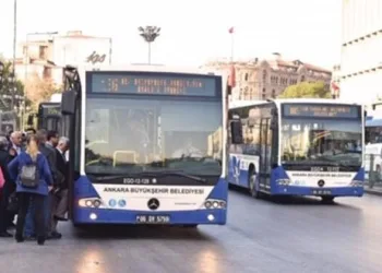 Ankara’da 65 yaş üstüne toplu taşıma yeniden ücretsiz