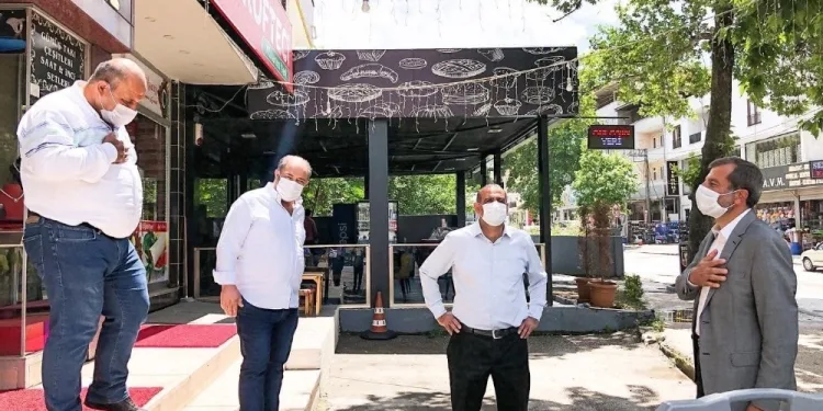 Başkan Işık’tan esnafa moral ziyareti