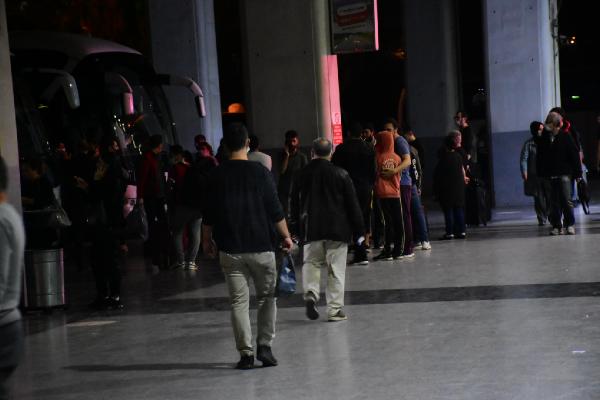 İzmir'de 1036 kişiye idari para cezası uygulandı (2)