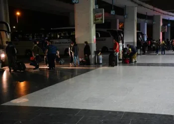 İzmir’de 1036 kişiye idari para cezası uygulandı (2)
