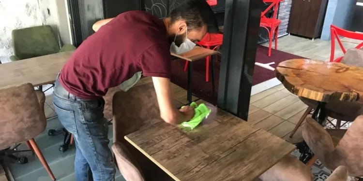 Kafe Ve Restoranlar Vatandaşa Hi̇zmet Vermeye Hazır