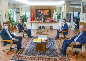Karacabey’e PTT’den teknoloji̇k yatırım