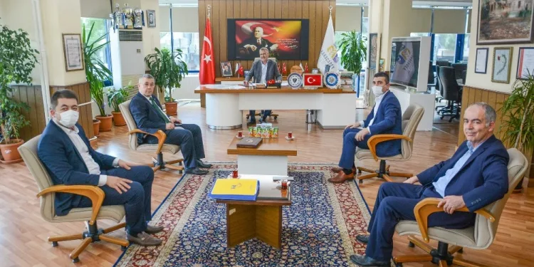 Karacabey’e PTT’den teknoloji̇k yatırım