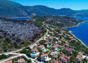 Kaş’ta yanan ormanlık alan imara açıldı mı?