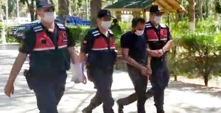 Birçok suçtan aranıyordu! Arabasında kayıp zihinsel kız bulundu!