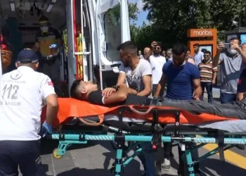 Sigara vermeyen Suriyeliyi bıçakla yaraladı, tutuklandı!