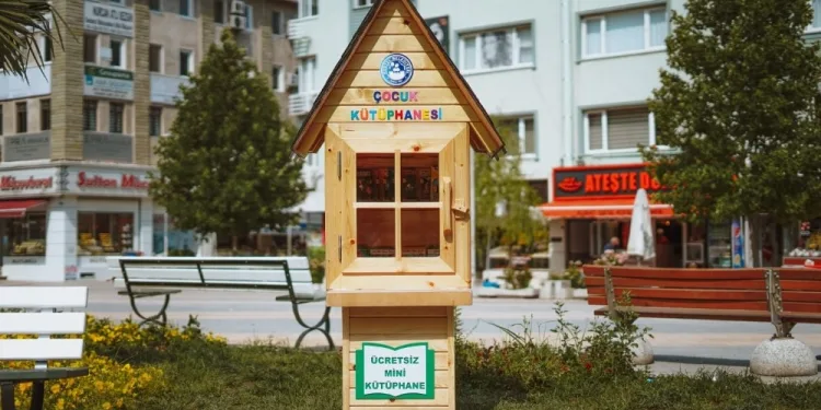 Kestel’e ‘Açık Hava Kütüphanesi̇’