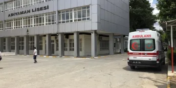 Koronavirüslü öğrenciler ayrı okulda sınava girdi