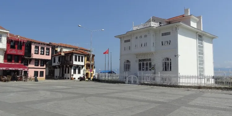 Mudanya Belediye Başkanı Anıtlar Kurulu’nu göreve çağırdı