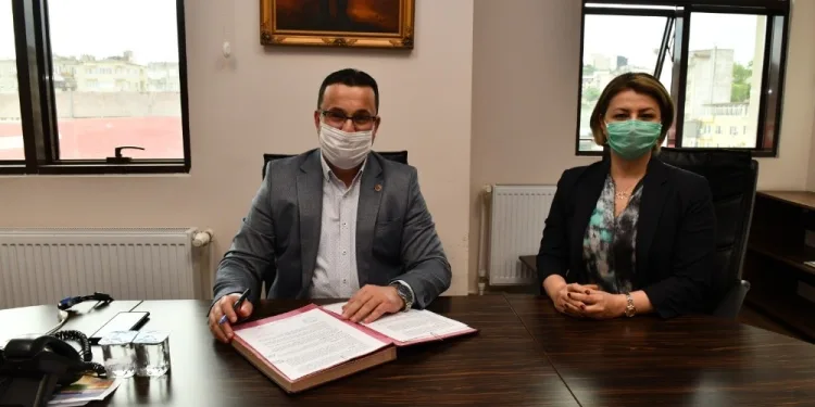 Mustafakemalpaşa’da ihti̇yaç sahi̇pleri̇ne 15 ton gıda