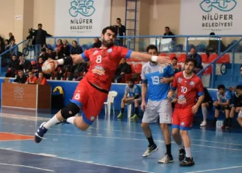 Nilüfer Belediyespor hentbolda transfere devam ediyor