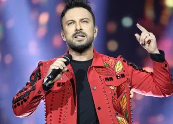 Tarkan’dan Türkan Şoray paylaşımı